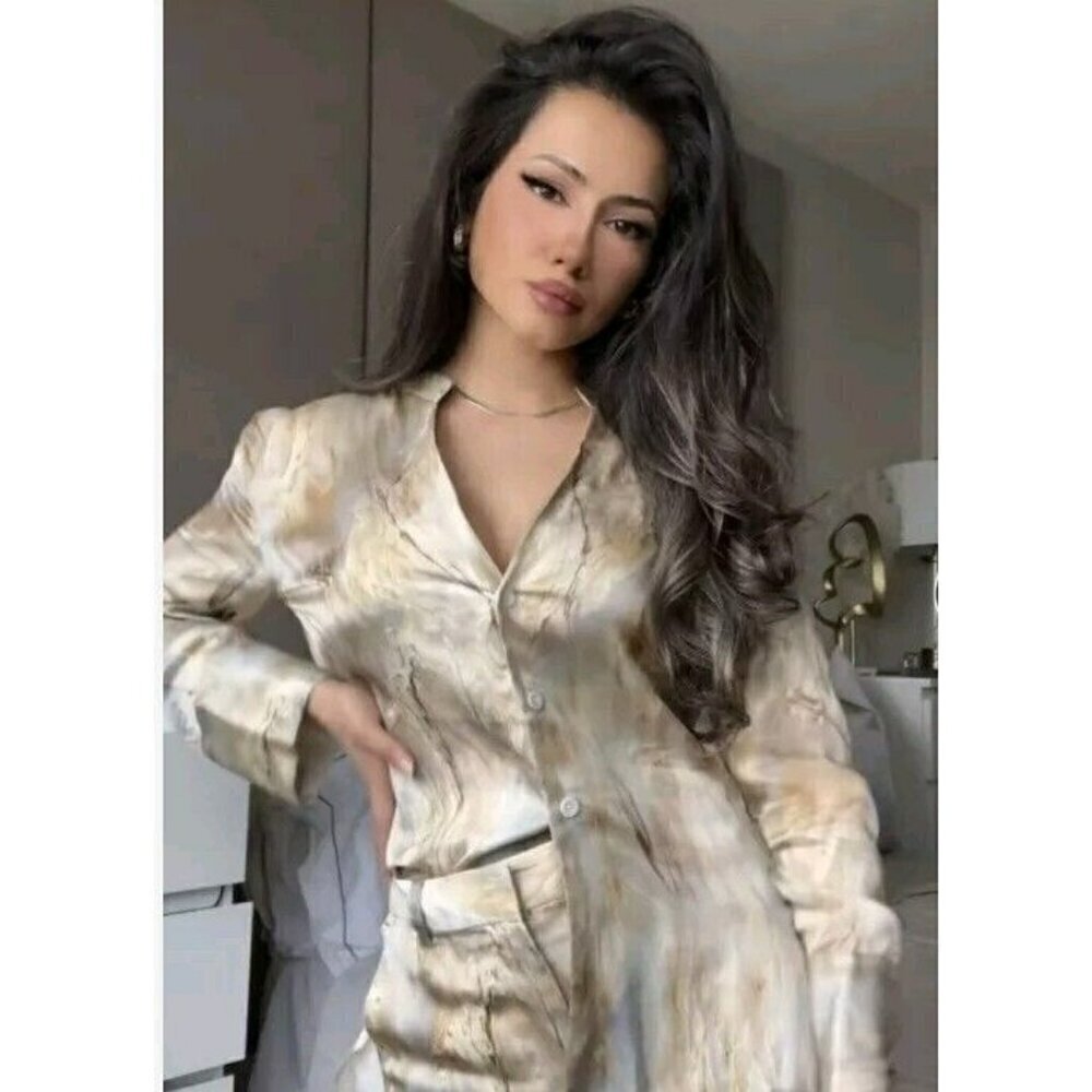 ZARA WOMAN  TOP Blouse   2449/010-2474 Size L